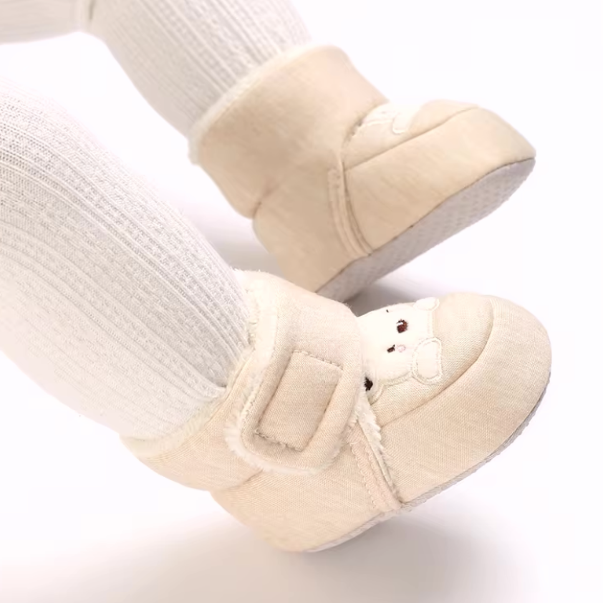 Soft woollen puffed shoes